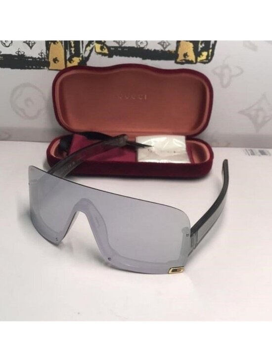 Authentic Gucci GG1637S 002 Silver Mirror Sunglasses – New main image 9